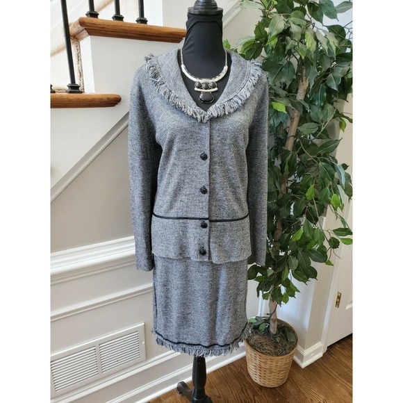 Karen Lessley Women's Gray 100% Acrylic Long Sleeve Button Two Piece Suits Small - Picture 1 of 10